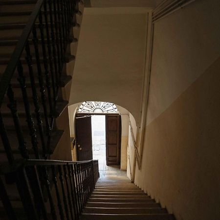 B&B Longobardi Trani Eksteriør bilde