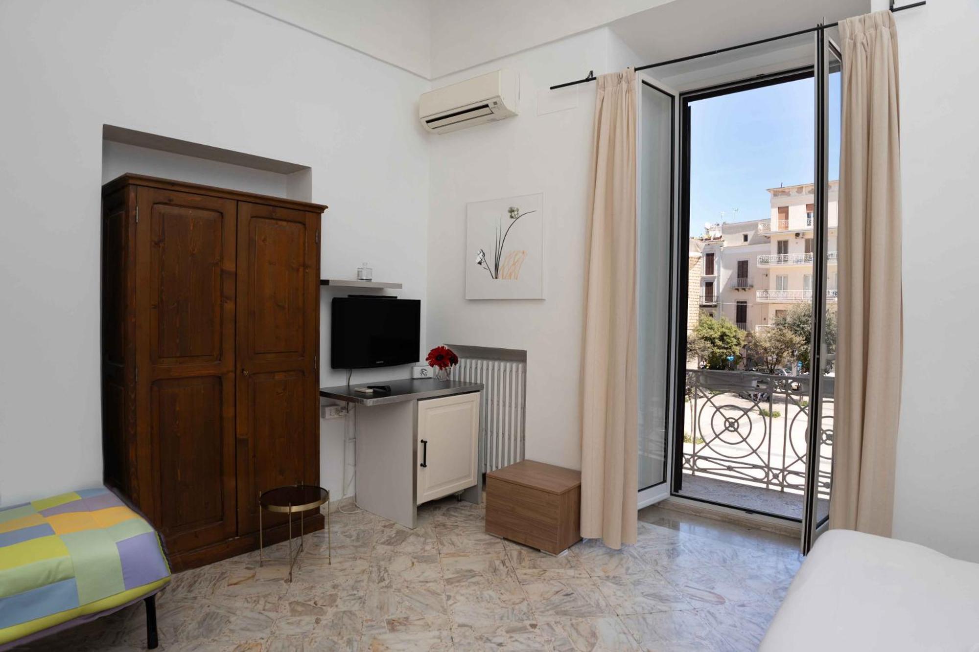 B&B Longobardi Trani Eksteriør bilde