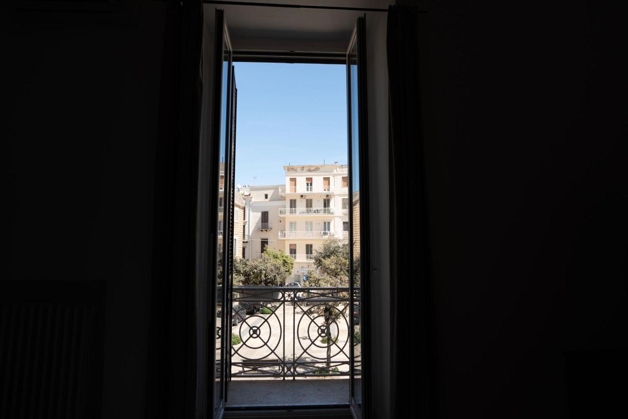 B&B Longobardi Trani Eksteriør bilde