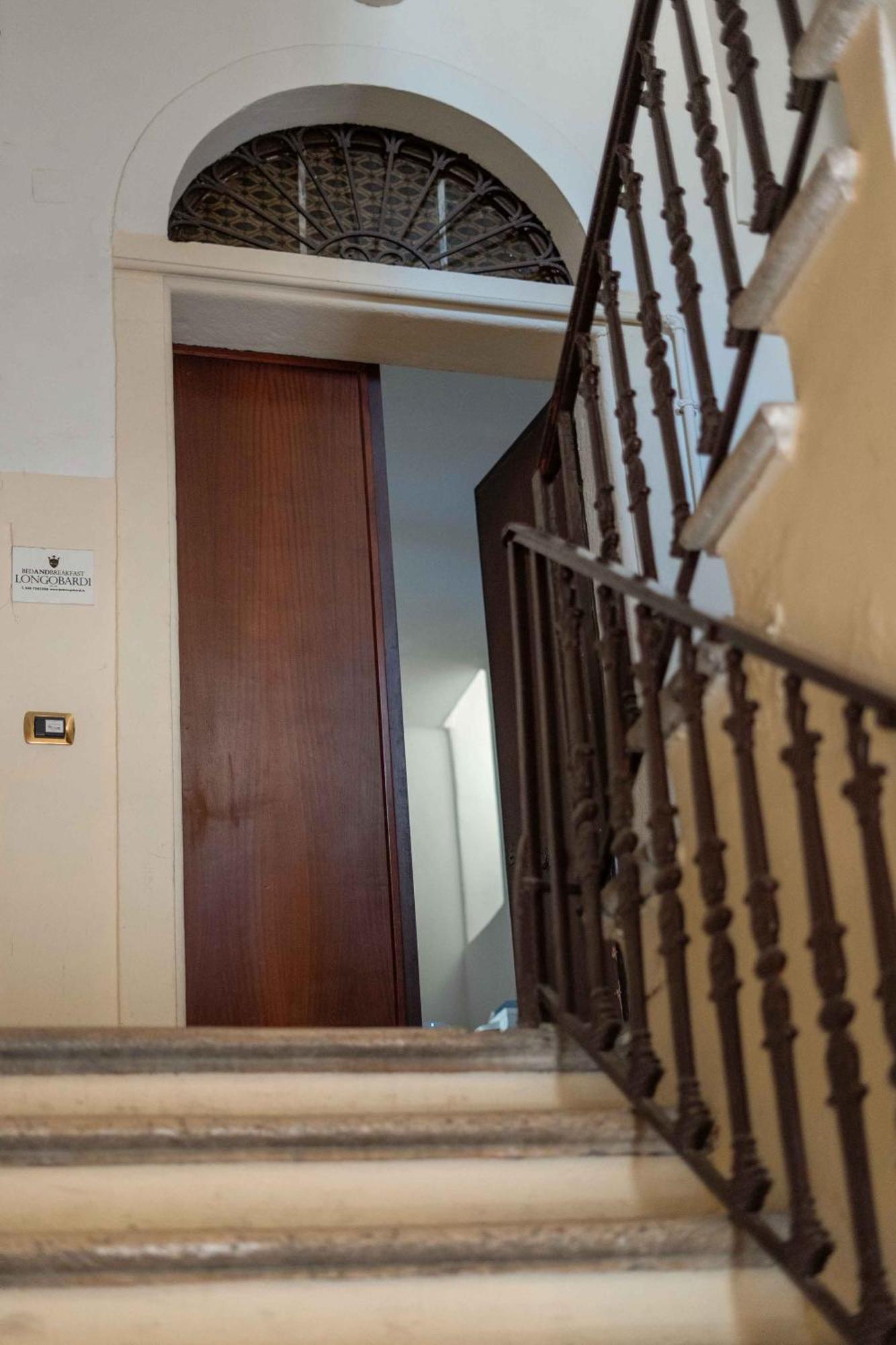 B&B Longobardi Trani Eksteriør bilde