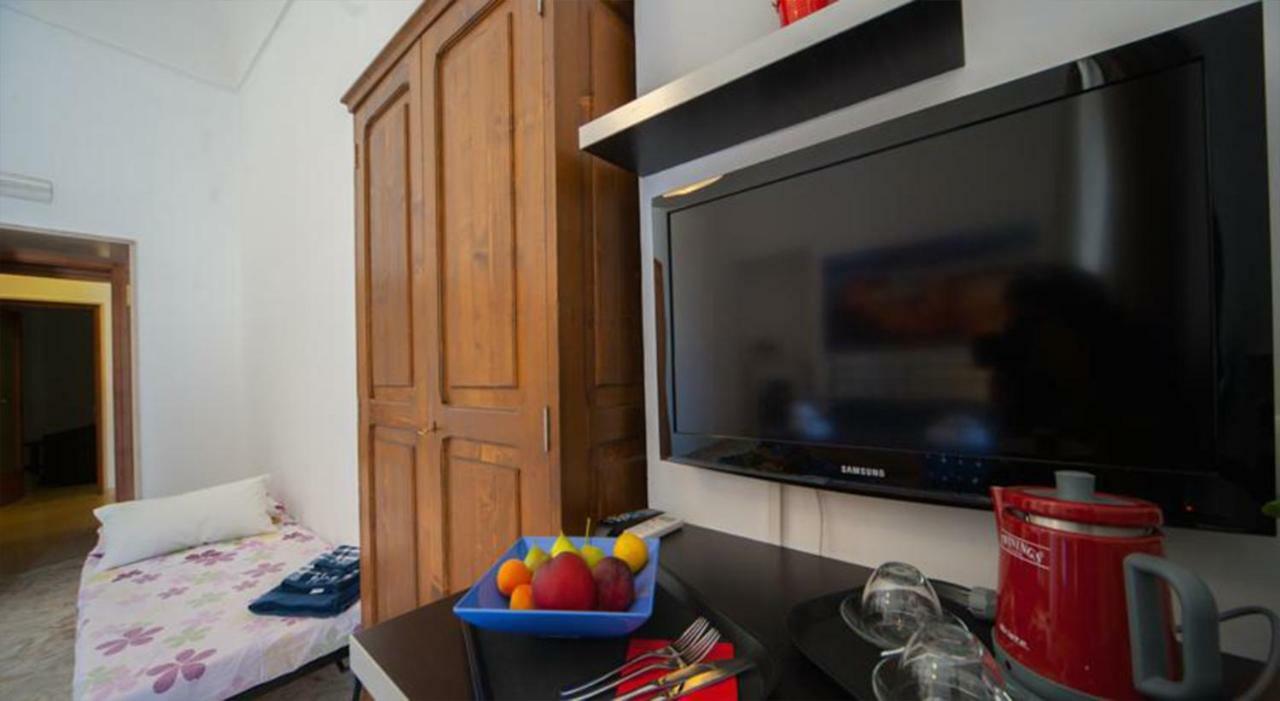 B&B Longobardi Trani Eksteriør bilde
