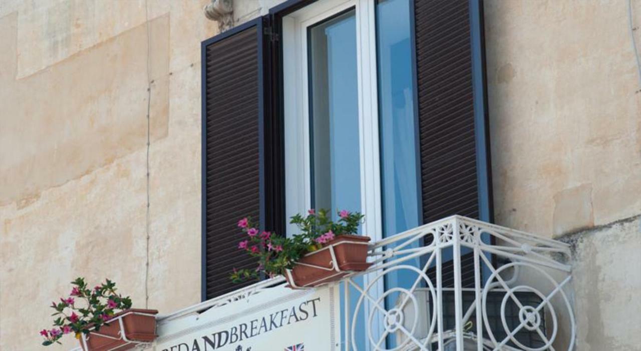 B&B Longobardi Trani Eksteriør bilde